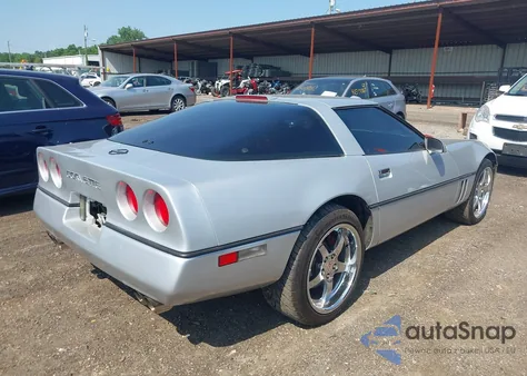 1990 Chevrolet Corvette из США, поврежденный, VIN 1G1YY2383L5107911